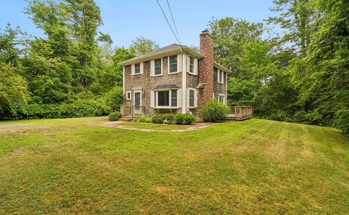 House in Mattapoisett, Massachusetts, United States 1