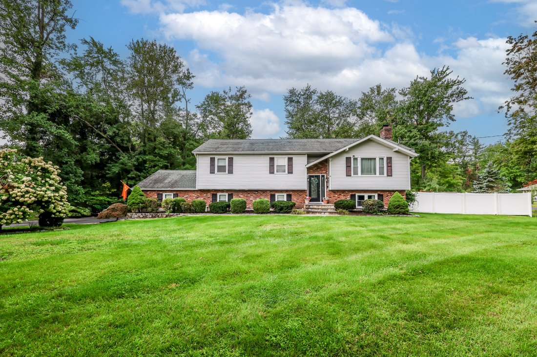 Casa a Brookfield, Connecticut, Stati Uniti 1 - 18841024