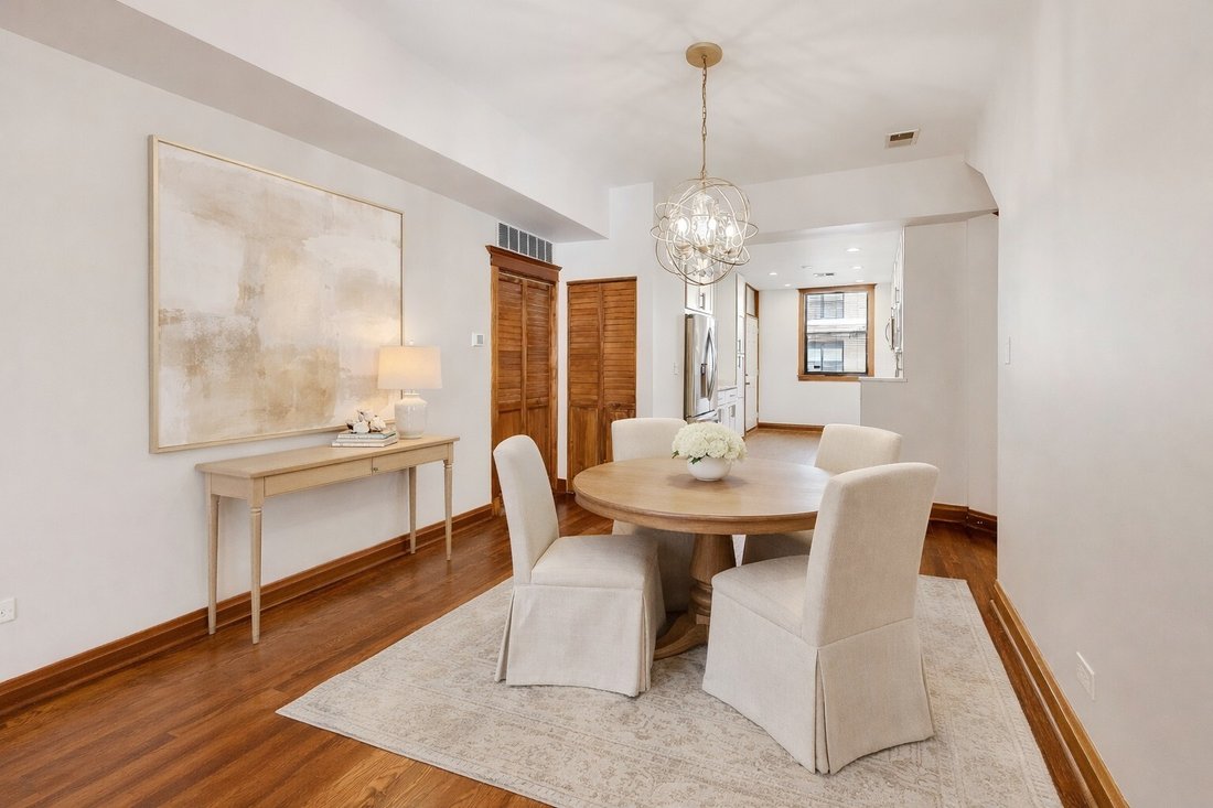 Condo in Chicago, Illinois, United States 4 - 18840737