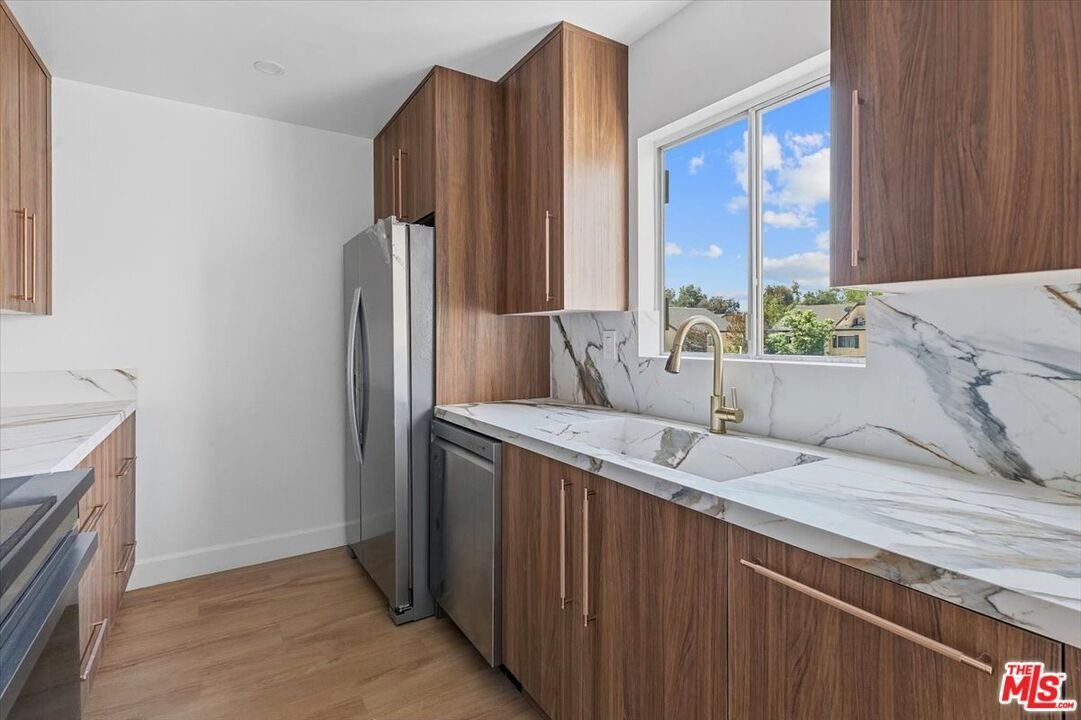 Appartement à Santa Clarita, Californie, États-Unis 4 - 18839286