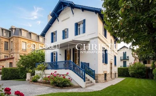 Villa in Biarritz, Nouvelle-Aquitaine, France 1