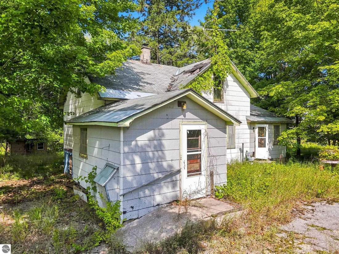 Land in Cedar, Michigan, United States 5 - 18839797