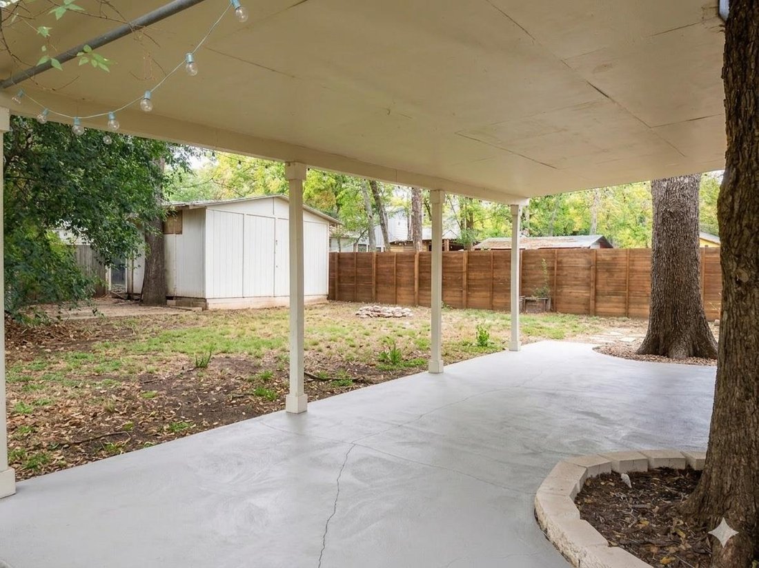 Land in Austin, Texas, United States 2 - 18839676