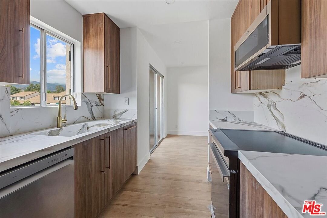 Appartement à Santa Clarita, Californie, États-Unis 3 - 18839286