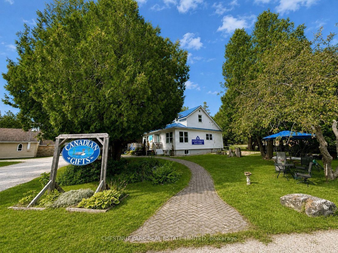Altro a Tehkummah, Ontario, Canada 3 - 18840557