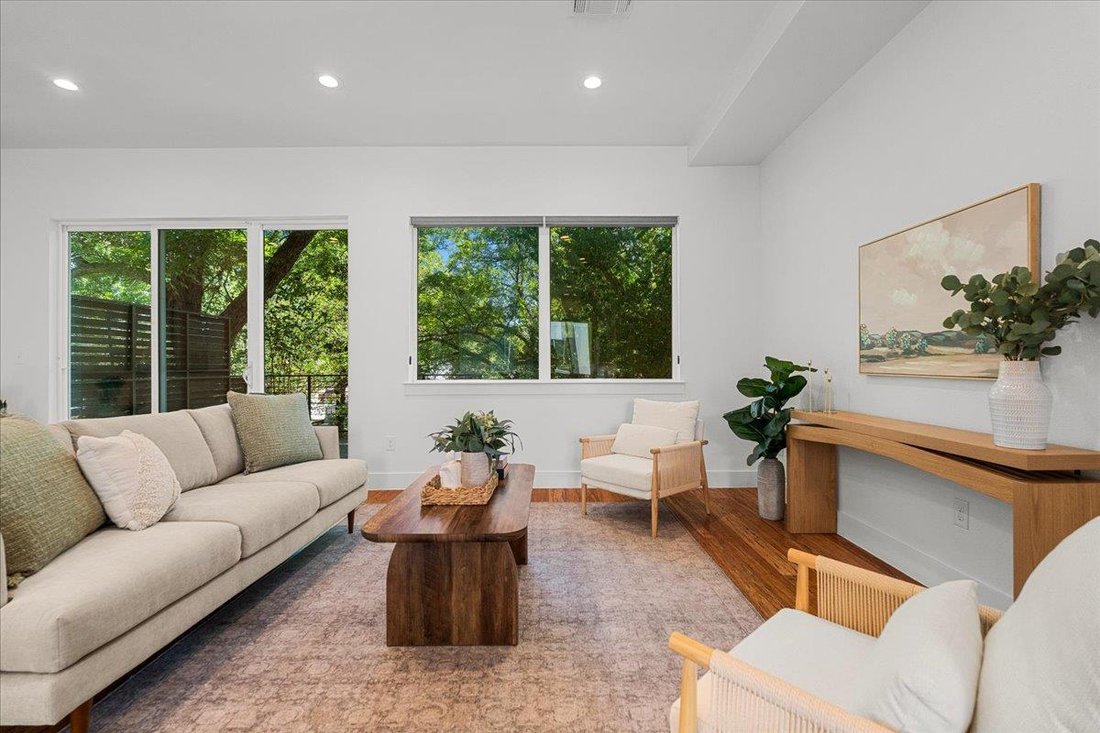 Condo in Austin, Texas, United States 5 - 18840631