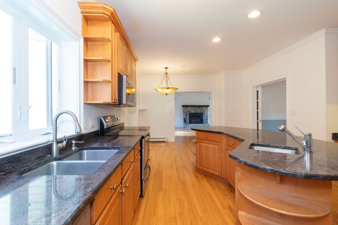 House in Clinton, Connecticut, United States 5 - 18841026