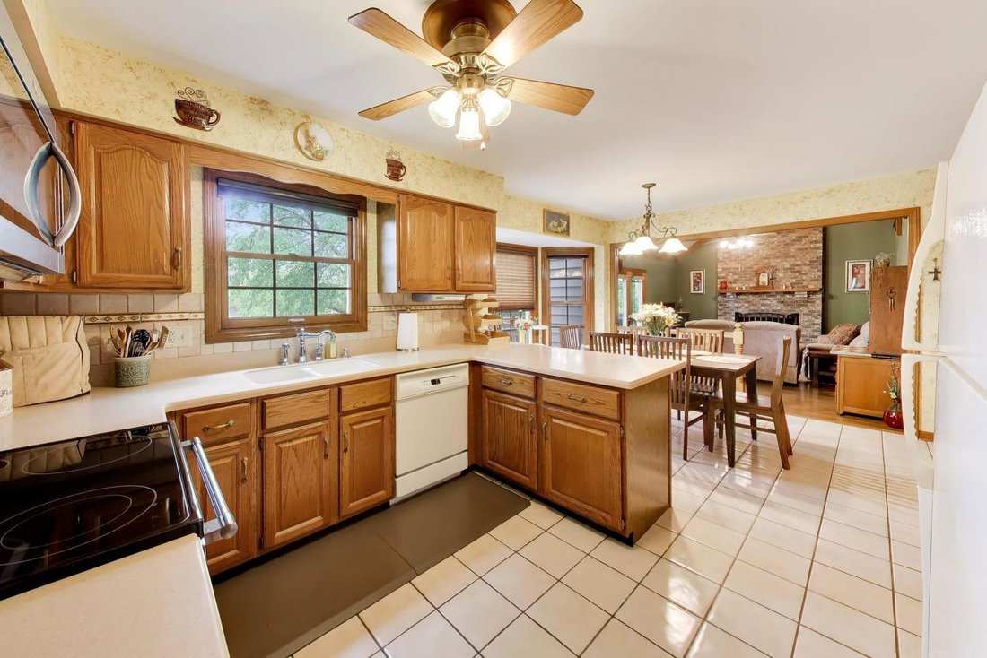 House in Lisle, Illinois, United States 5 - 18839283