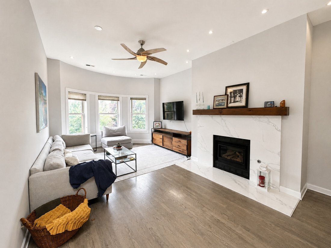 Condo in Chicago, Illinois, United States 3 - 18840804