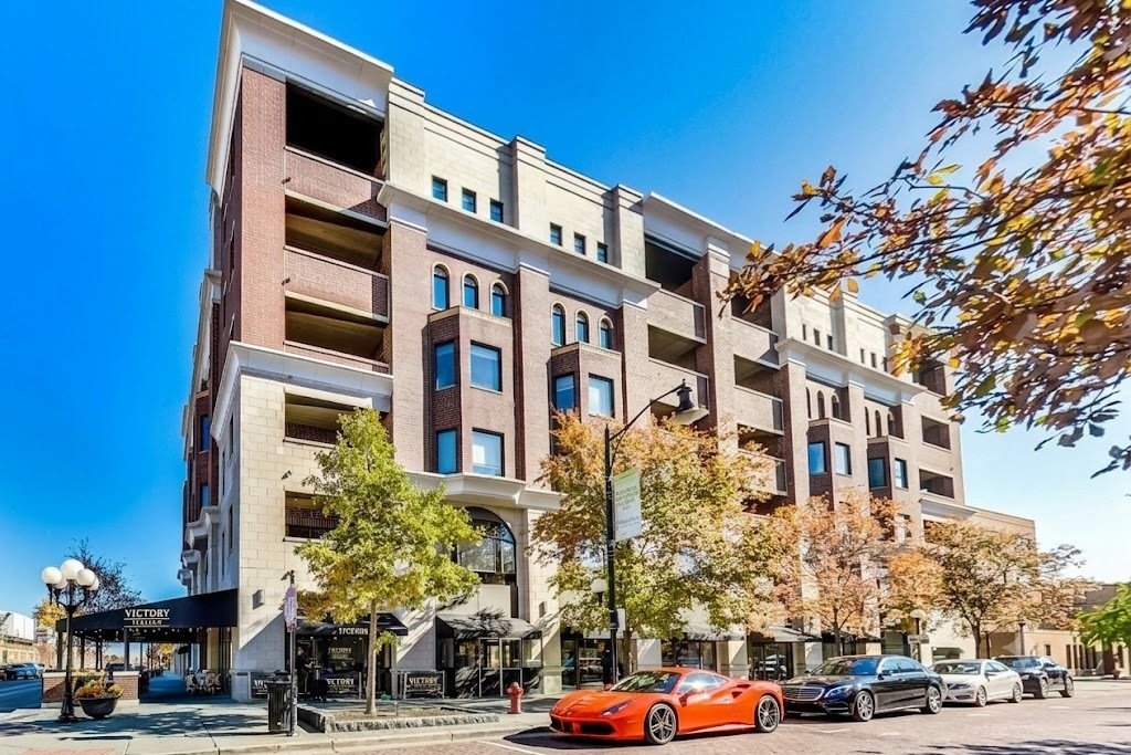 Condo in Oak Park, Illinois, United States 1 - 18839010