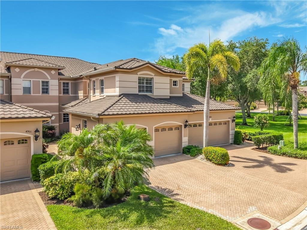 Eigentumswohnung in Naples, Florida, Vereinigte Staaten 1 - 18839234