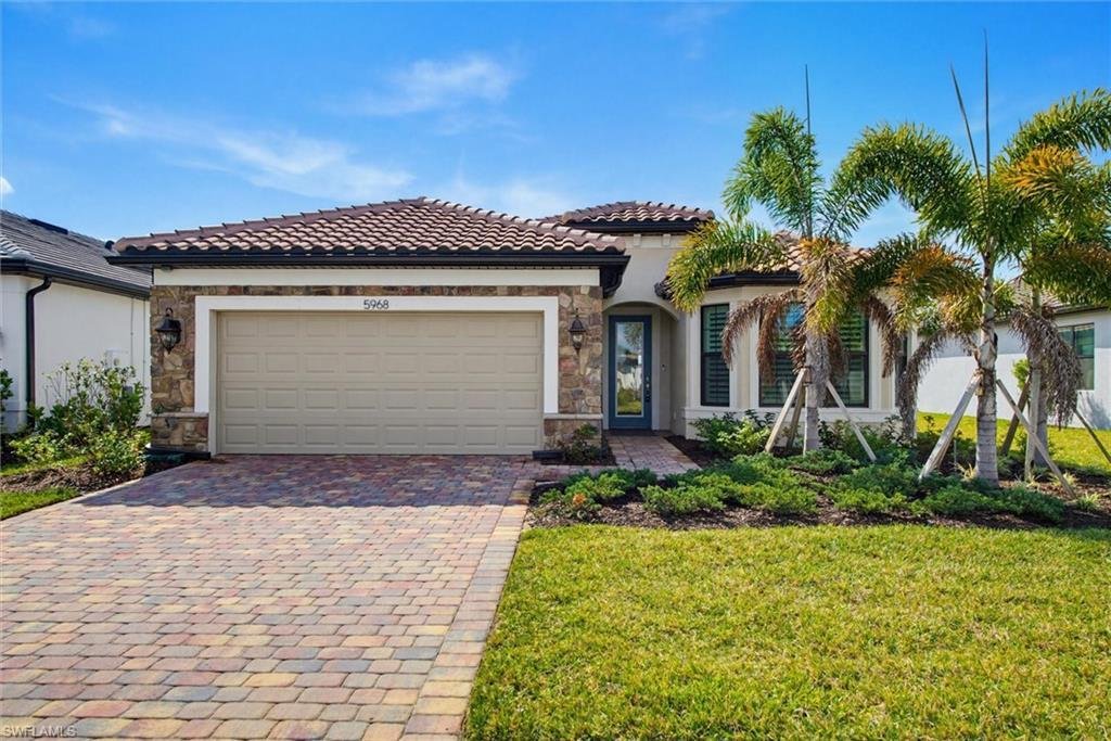 House in Ave Maria, Florida, United States 1 - 18839704