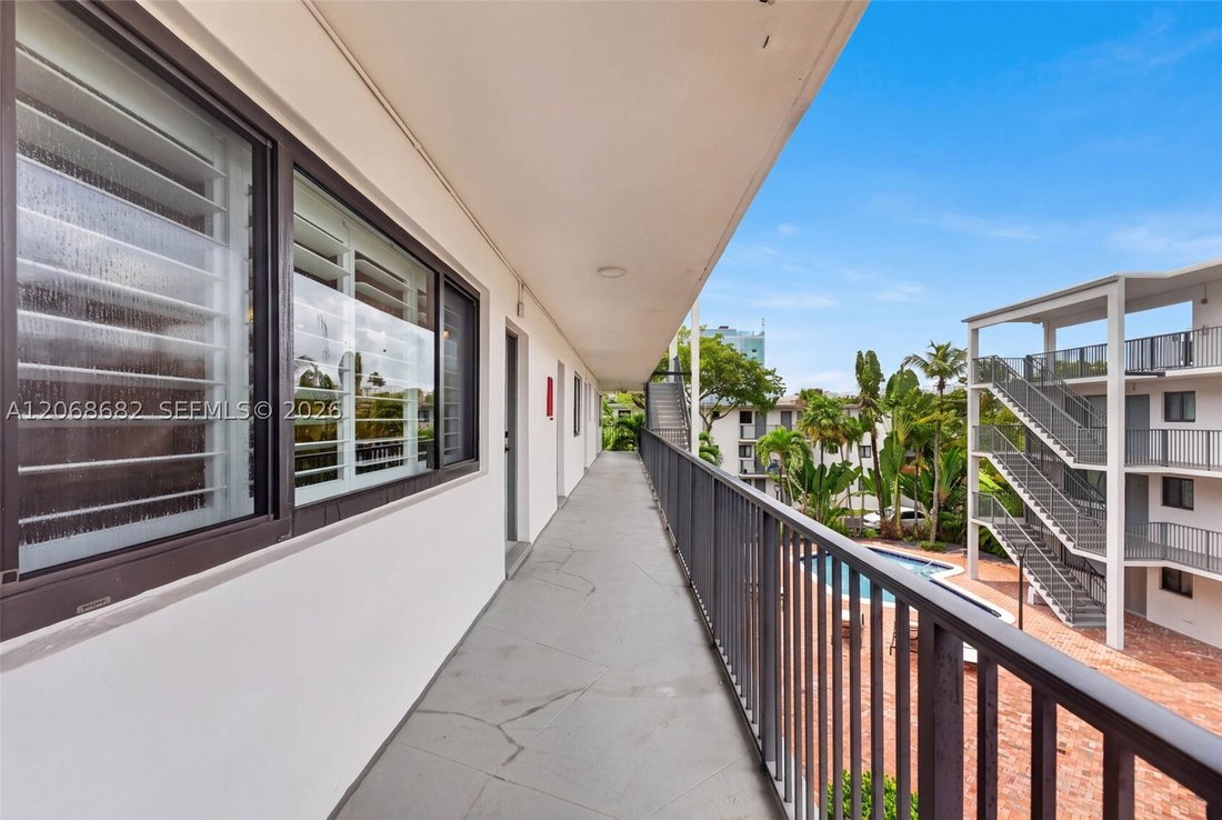Condo in Miami, Florida, United States 4 - 18839157