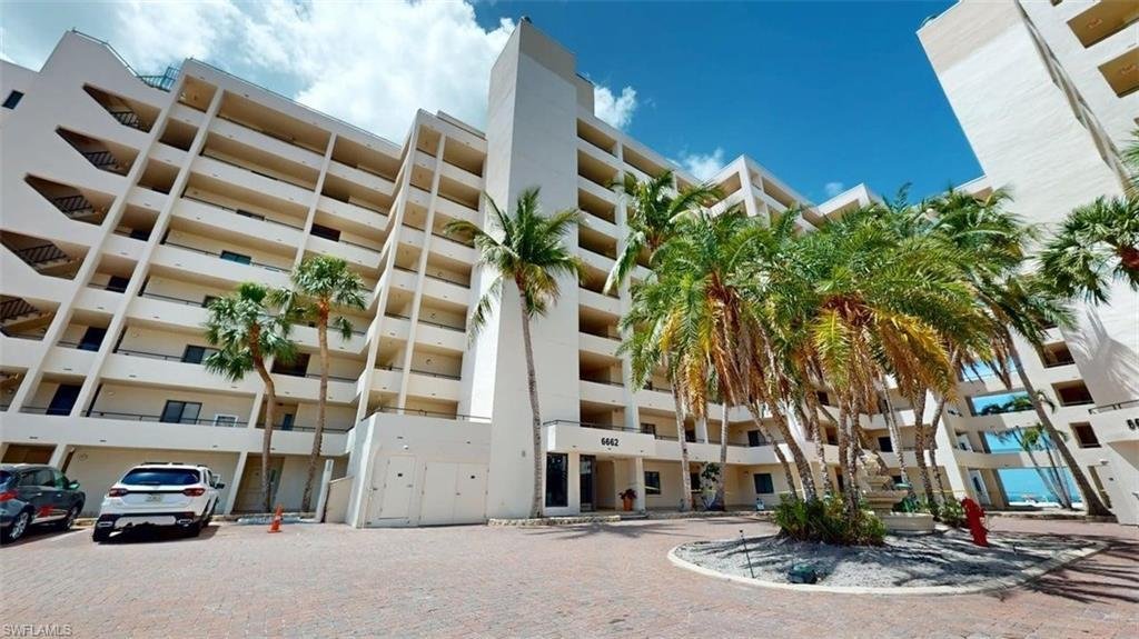 Condo in Fort Myers Beach, Florida, United States 4 - 18840572