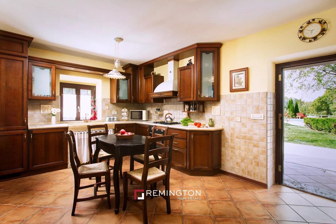 Villa in Buje, Istria County, Croatia 3 - 18840466