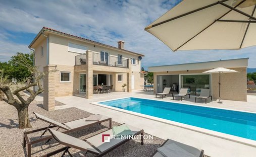 Villa in Labin, Gespanschaft Istrien, Kroatien 1