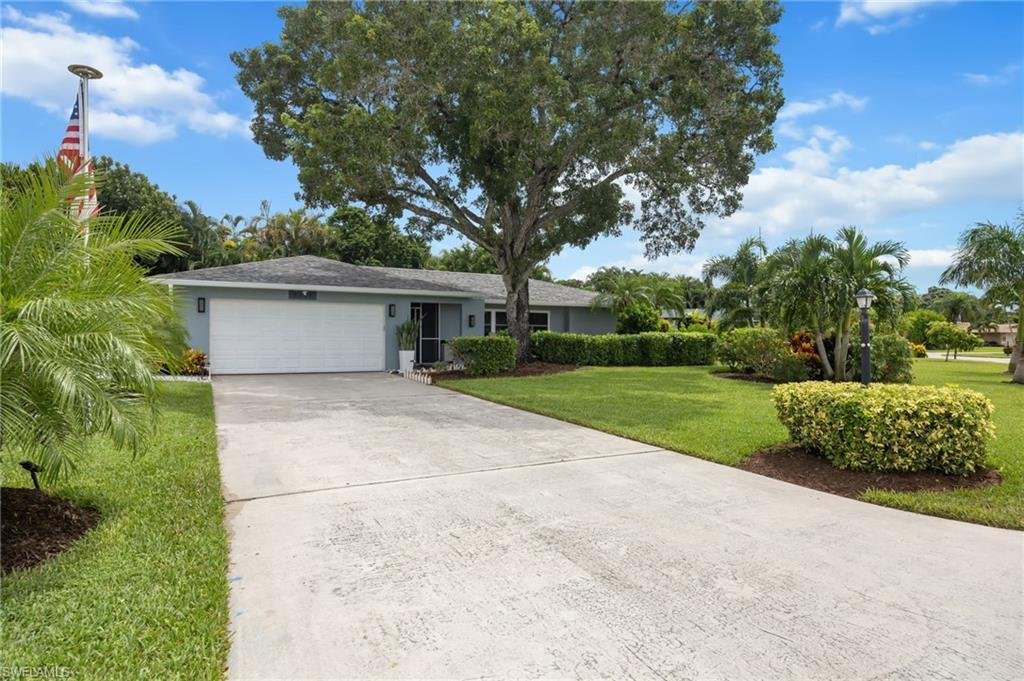 House in Naples, Florida, United States 1 - 18839269