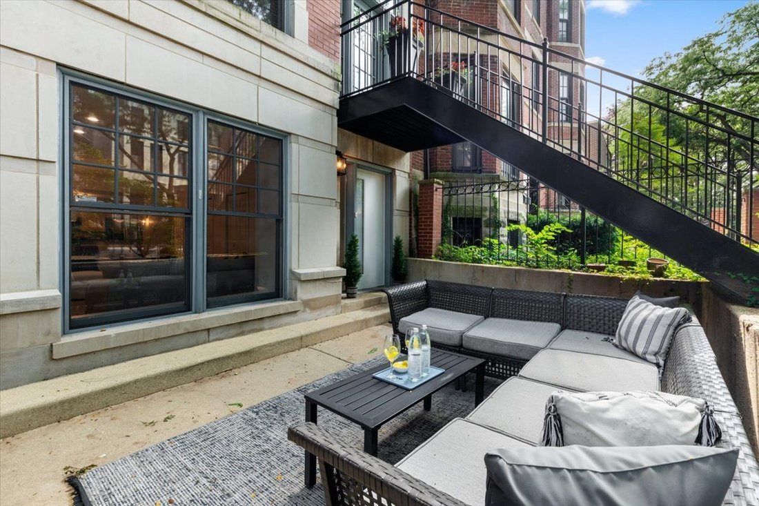 Condo in Chicago, Illinois, United States 2 - 18839463