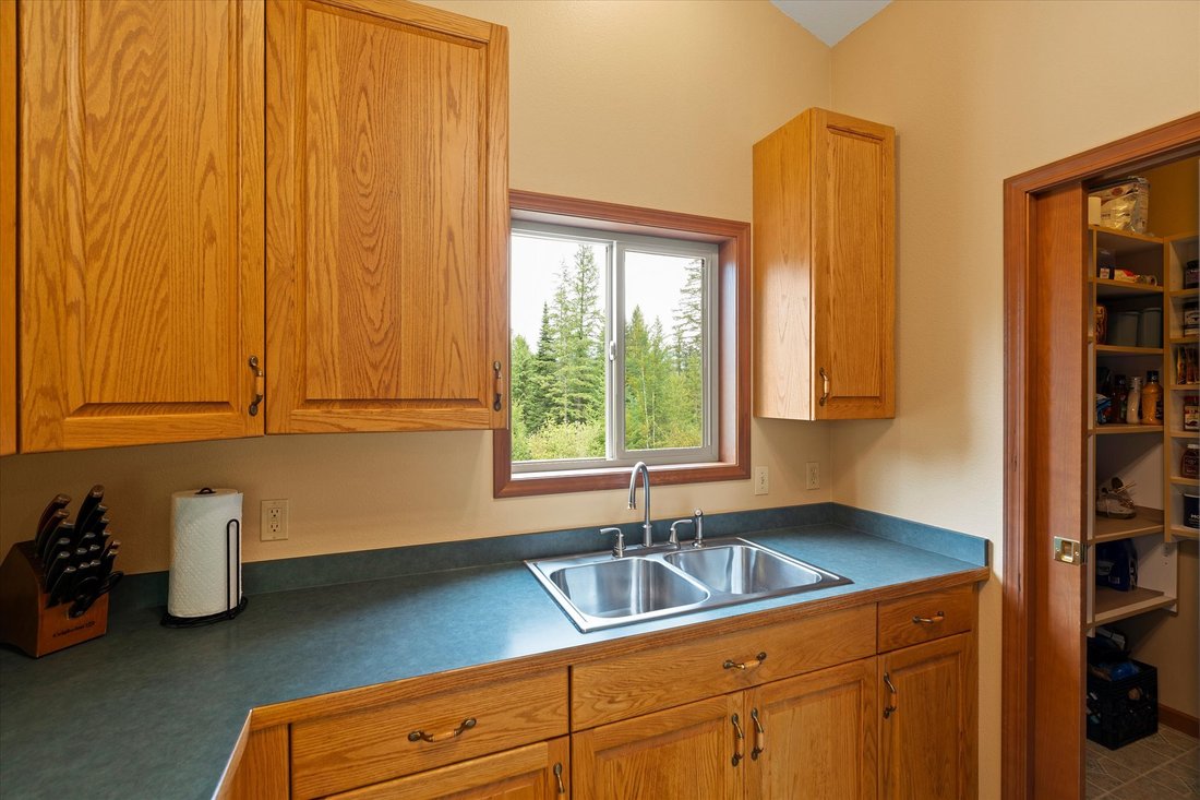 House in Columbia Falls, Montana, United States 4 - 18838931