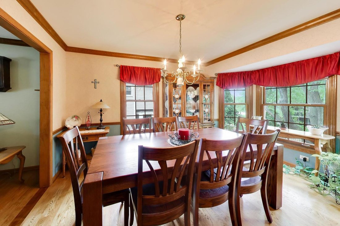 House in Lisle, Illinois, United States 4 - 18839283