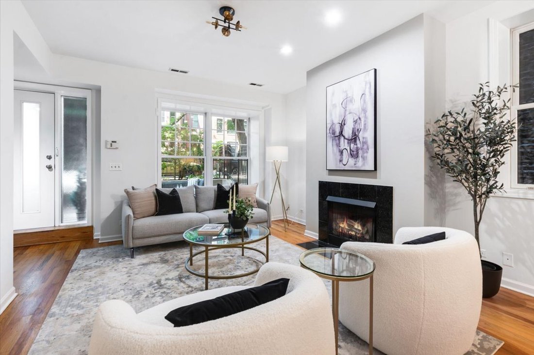 Condo in Chicago, Illinois, United States 5 - 18839463