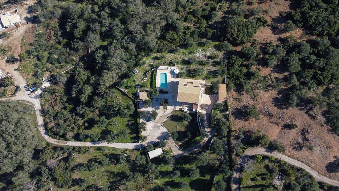Villa in Corfu, Peloponnese, Western Greece and the Ionian, Greece 4 - 14128899