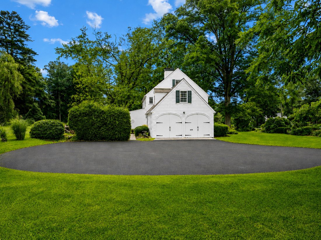 House in Norwich, Connecticut, United States 2 - 18841612