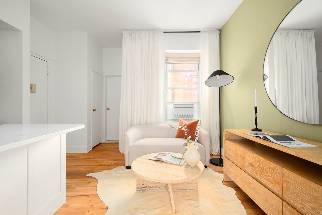 Co Op in New York, New York, United States 4 - 17785457