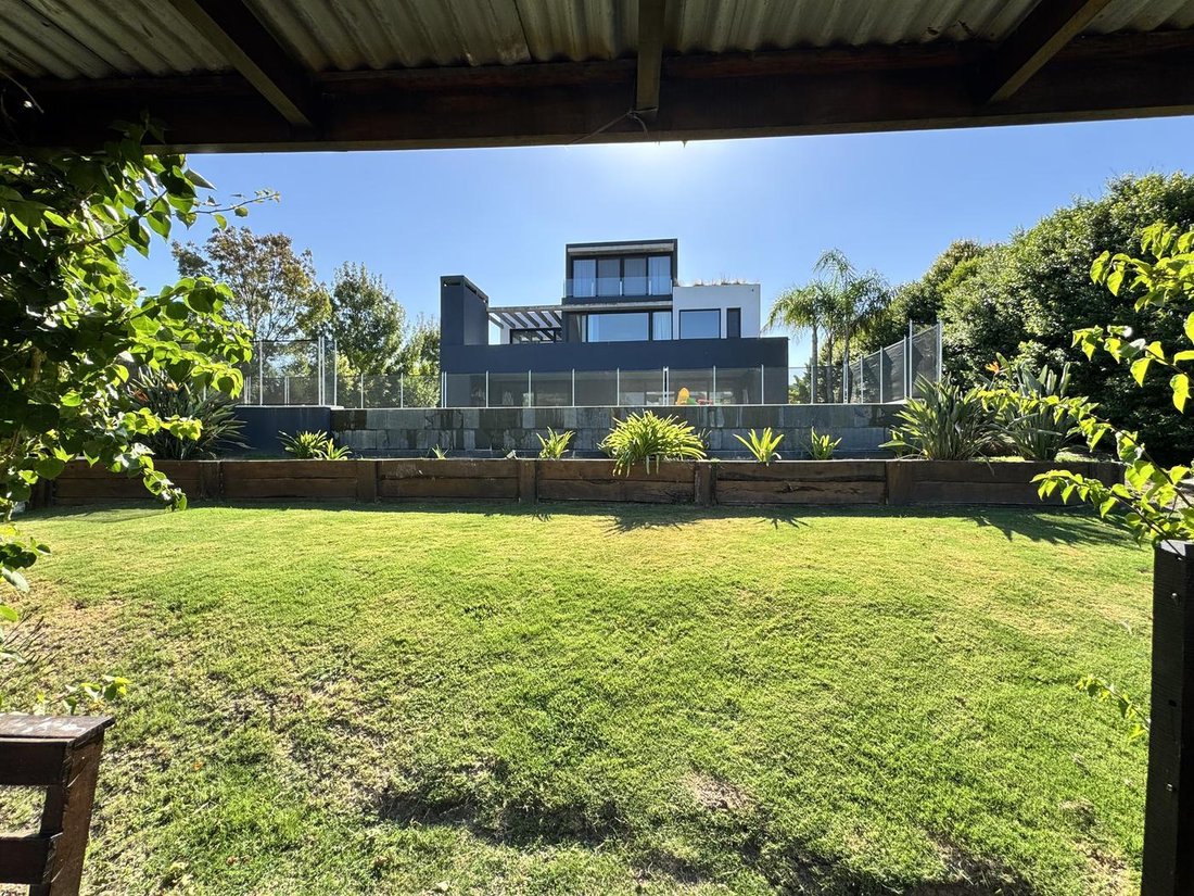 House in Tigre, Buenos Aires Province, Argentina 1 - 18841593
