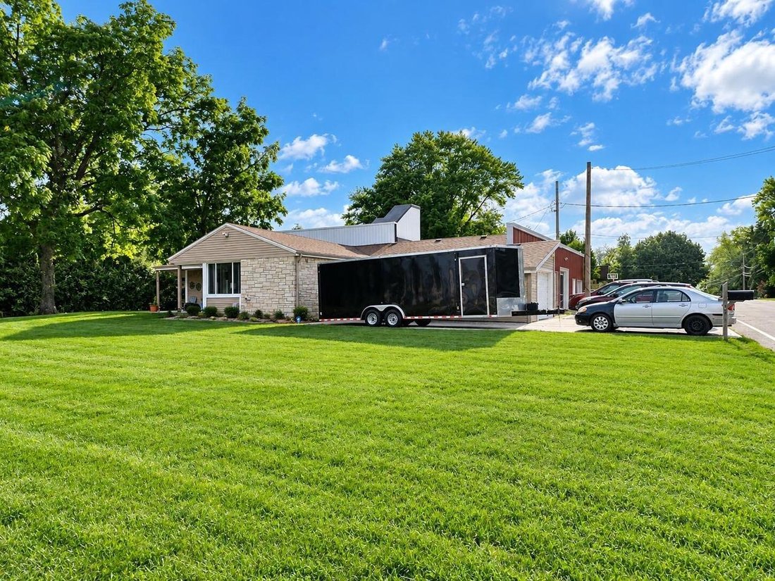House in Oak Creek, Wisconsin, United States 3 - 18841843