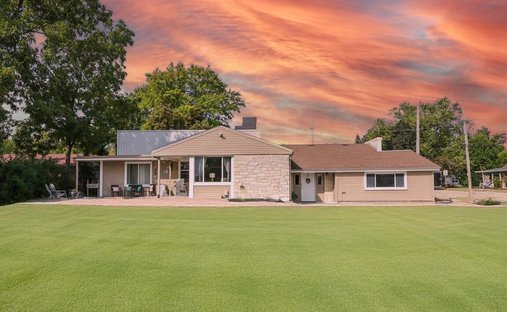 House in Oak Creek, Wisconsin, United States 1