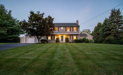House in Wallingford, Connecticut, United States 1