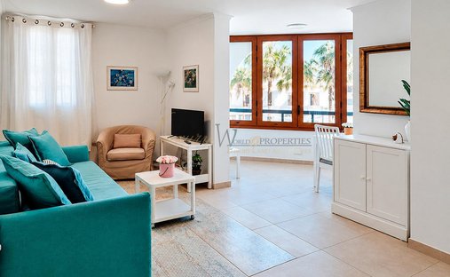 Apartamento en Playa de las Americas, Canarias, España 1