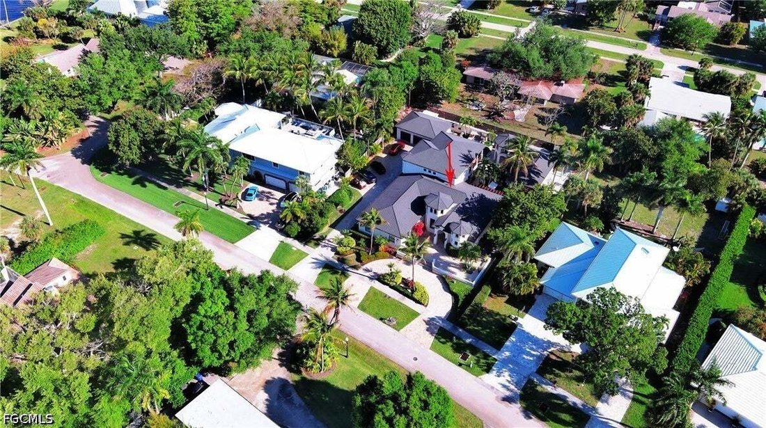 Maison à Fort Myers, Floride, États-Unis 2 - 18841948