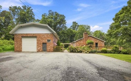 House in Vernon Township, New Jersey, United States 1