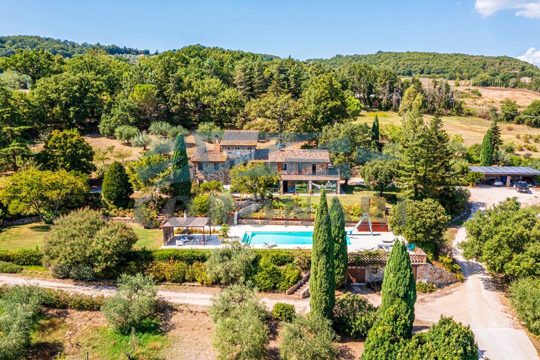 Country House in Todi, Umbria, Italy 1 - 18850346