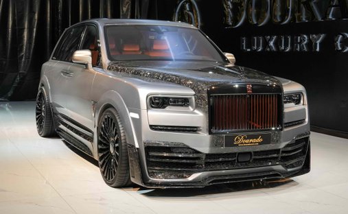 2023 Rolls-Royce Cullinan awd in Dubai, United Arab Emirates 1