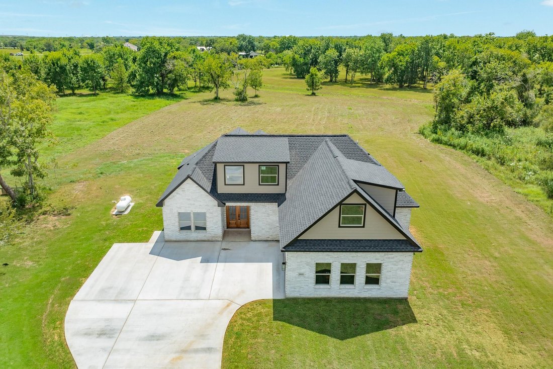 House in Clute, Texas, United States 4 - 18847010