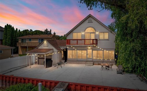 House in St. Clair Shores, Michigan, United States 1
