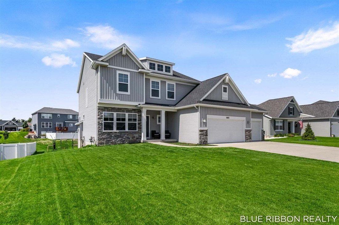 House in Hudsonville, Michigan, United States 4 - 18846525