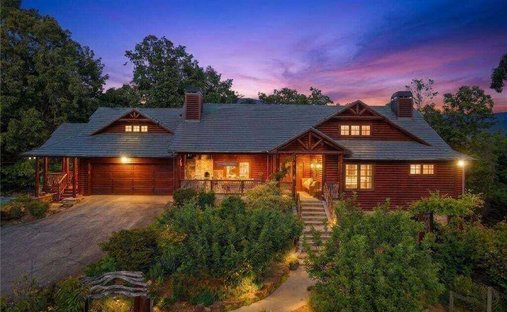 House in Clarkesville, Georgia, United States 1