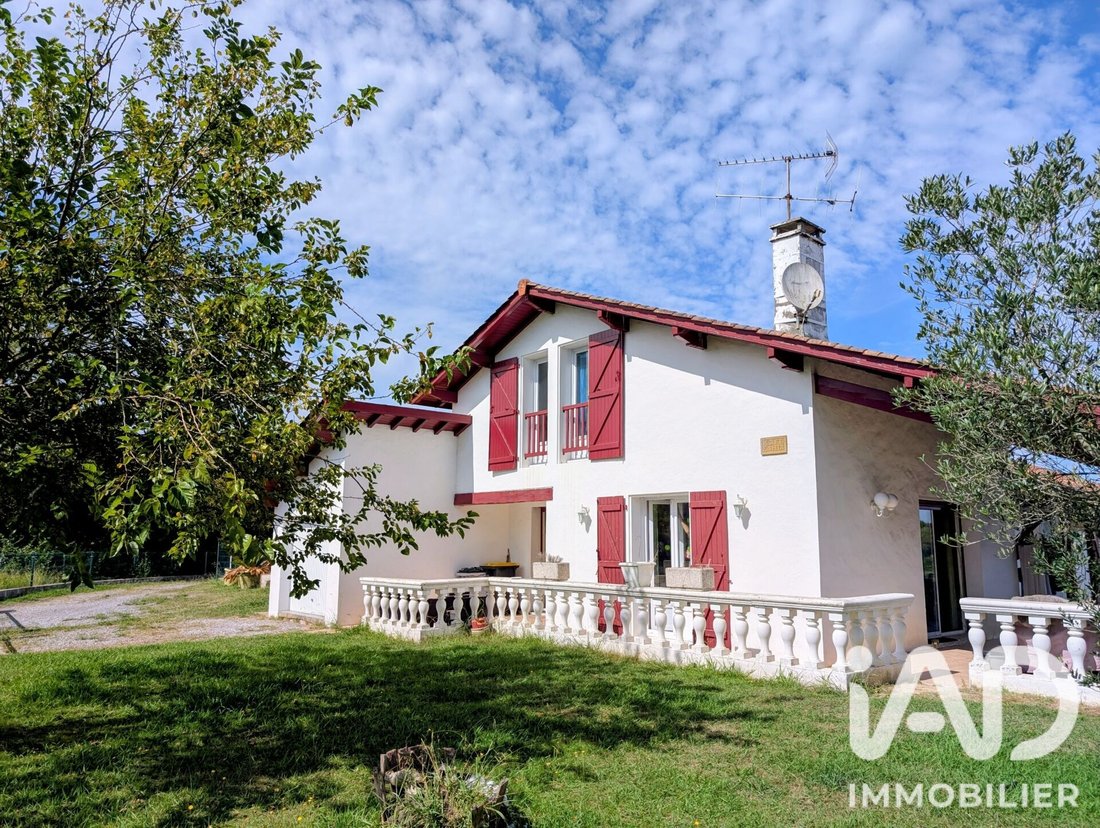 Maison à Larressore, Nouvelle-Aquitaine, France 1 - 18852022