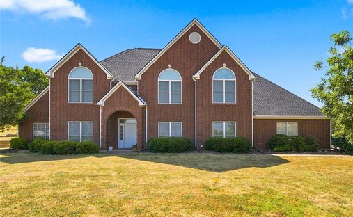 House in Sumner, Texas, United States 1