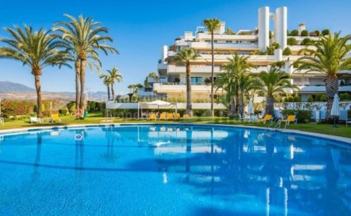 Apartamento en Playa Puerto Banús, Marbella, España 1