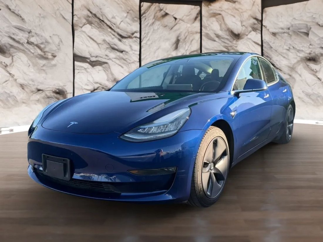 Sedan in Ontario, CA, United States 1 - 18850798