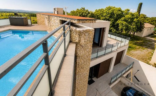 Villa in Arrondissement of Montpellier, Occitania, France 1