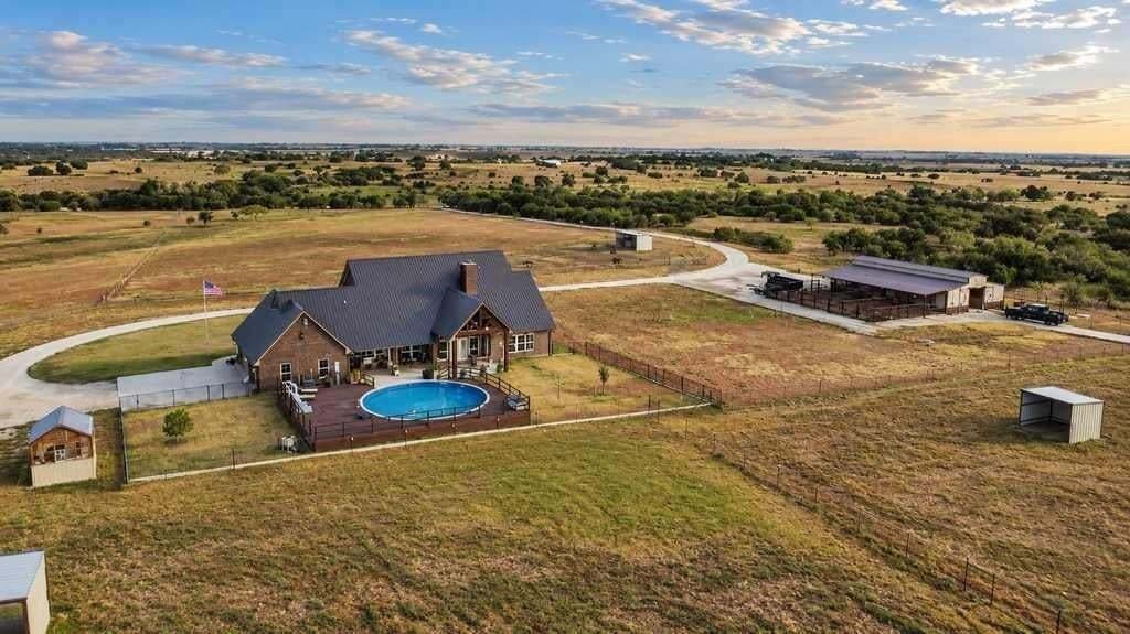 Farm Ranch in The Grove, Texas, United States 3 - 18847056