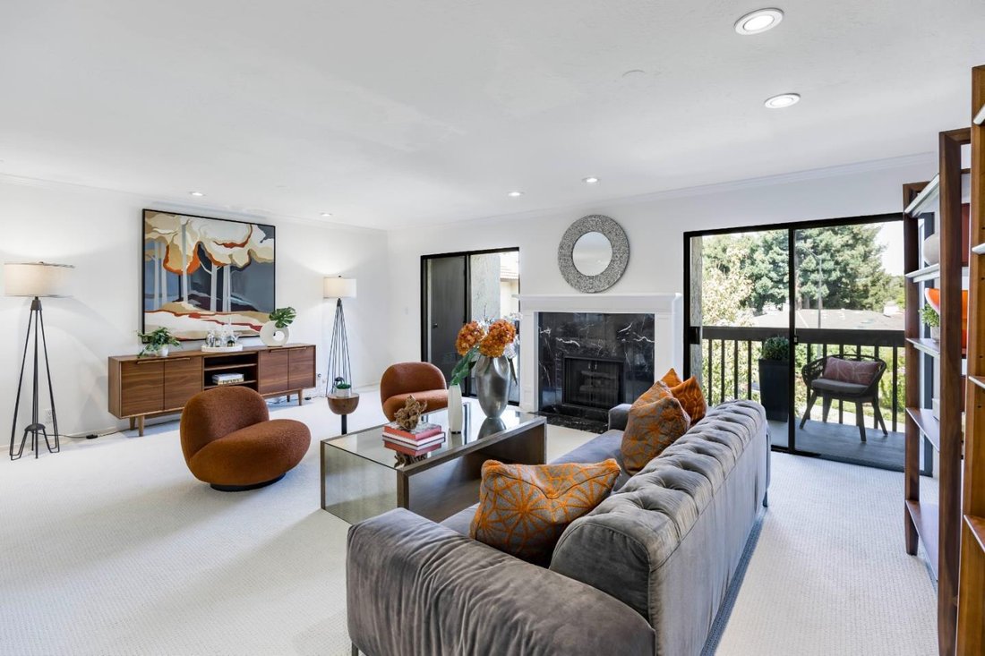 Condominio a Los Altos Hills, California, Stati Uniti 2 - 18851309