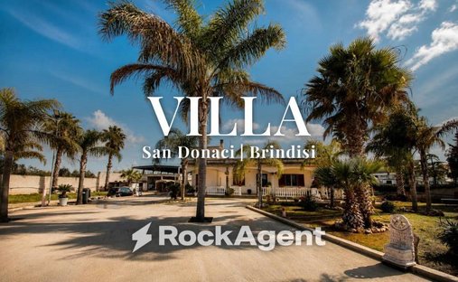 Villa a San Donaci, Puglia, Italia 1