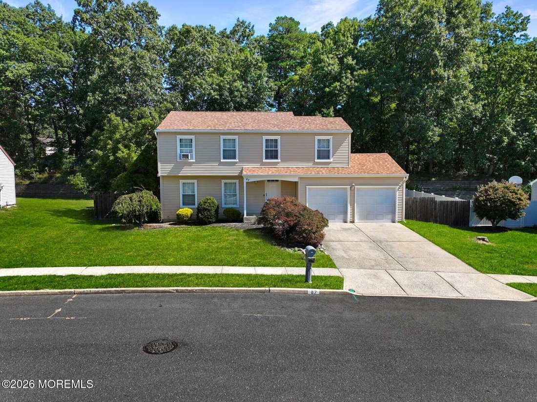 Casa a Howell, New Jersey, Stati Uniti 1 - 18845328